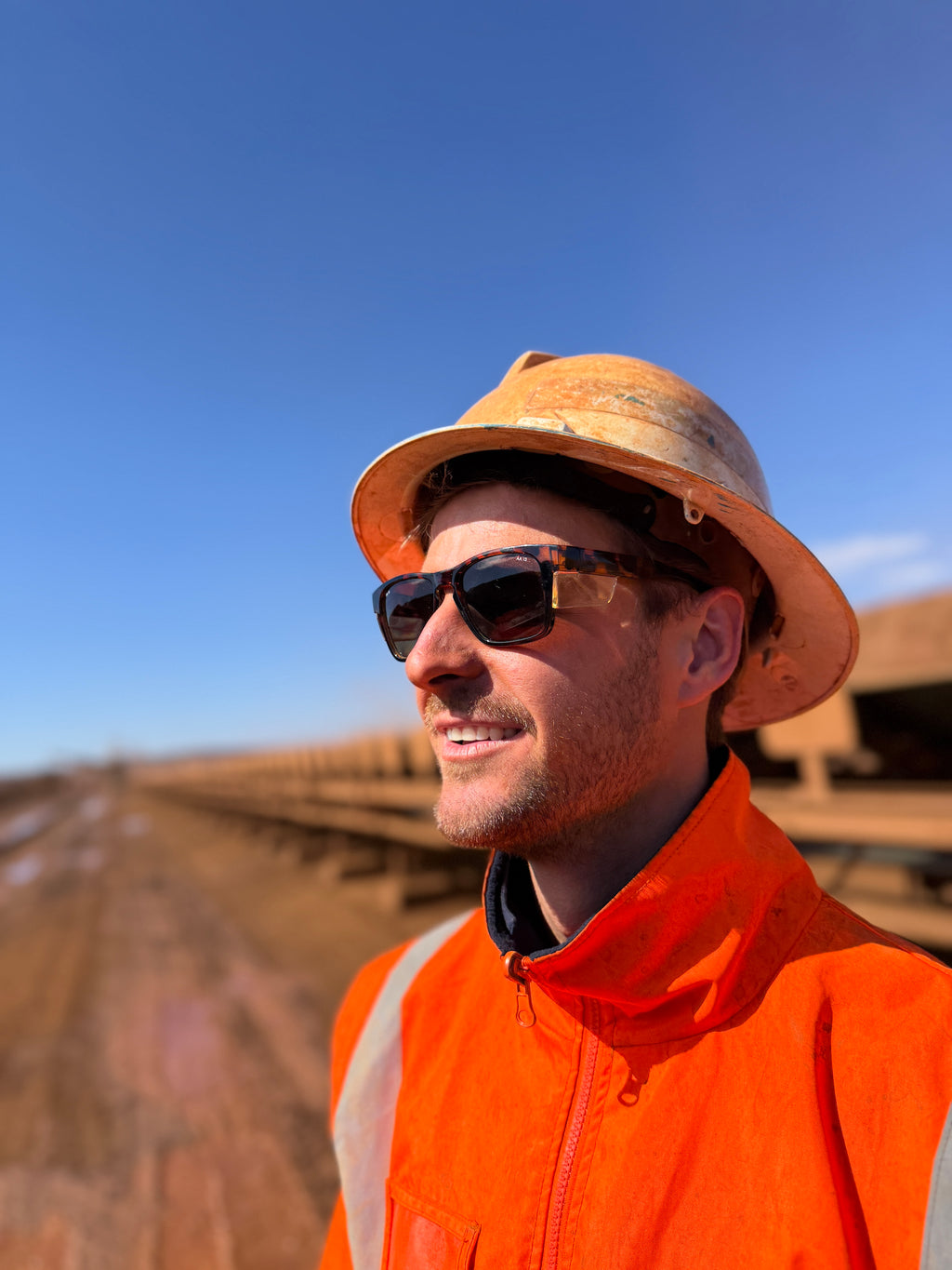 Pilbara Edition Tortoiseshell safety glasses with brown polarised lenses